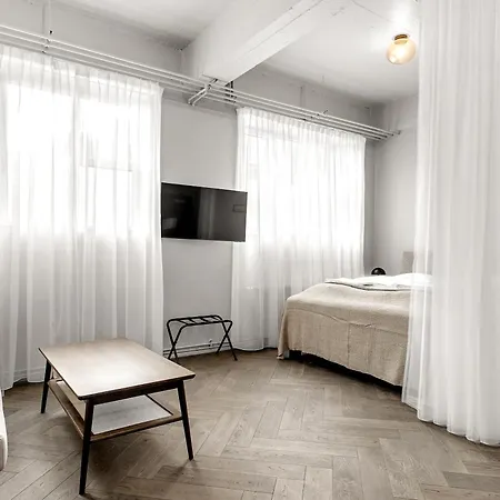The Swan House By Heimaleiga Aparthotel 3*